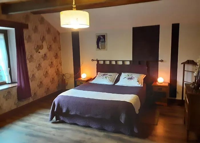 Beautiful Holiday Home in La Chapelle aux Bois with Garden